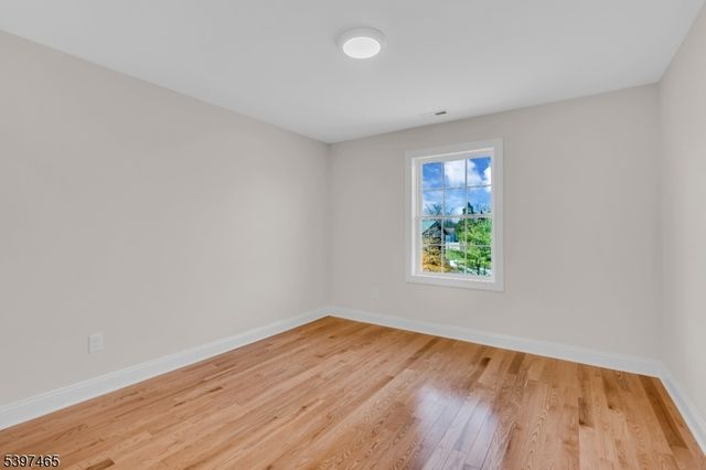 16 Central Ave, Readington Twp., NJ 08889