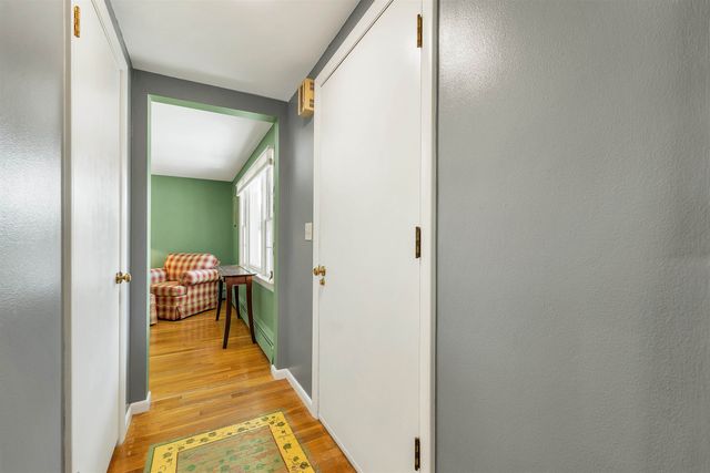 28 Hillcrest Drive, Laconia, NH 03246