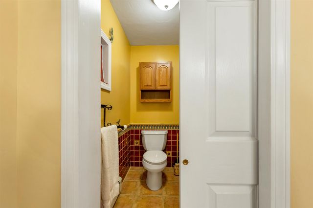 28 Hillcrest Drive, Laconia, NH 03246