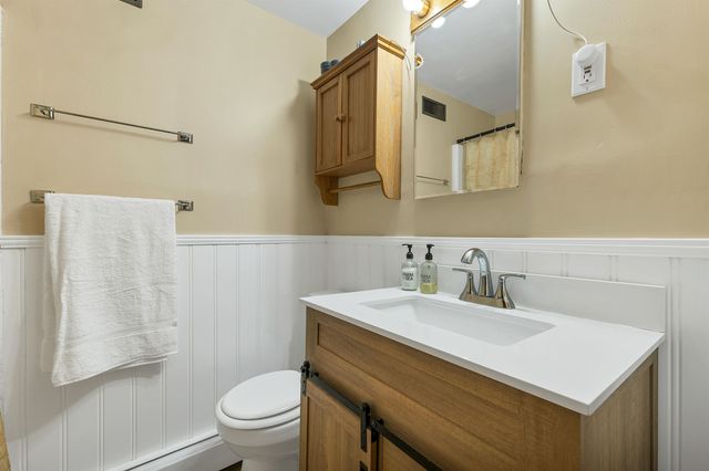 28 Hillcrest Drive, Laconia, NH 03246