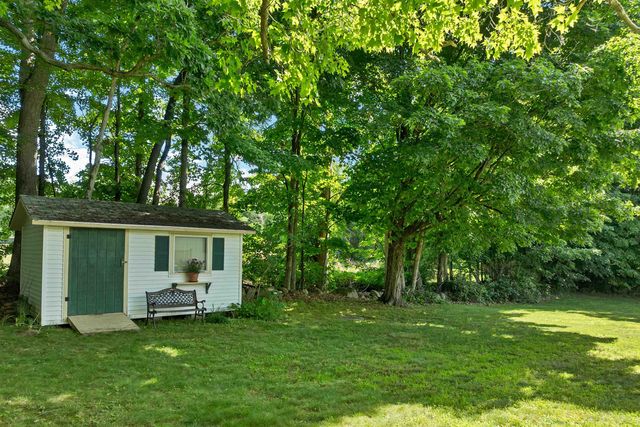 28 Hillcrest Drive, Laconia, NH 03246