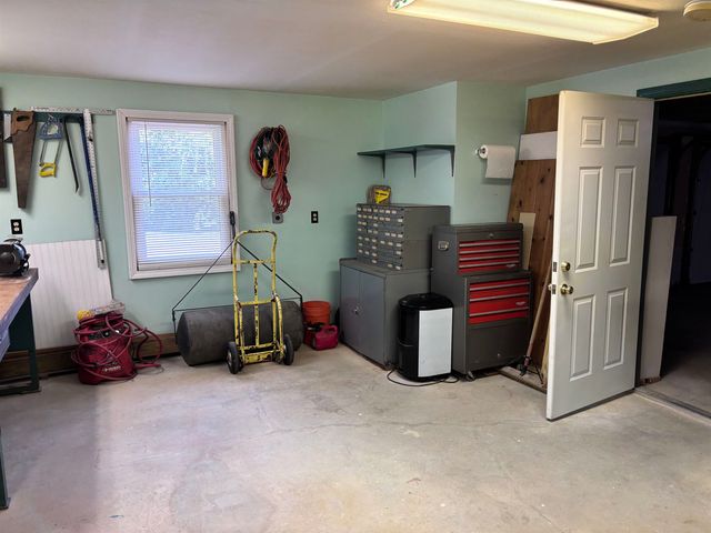 28 Hillcrest Drive, Laconia, NH 03246