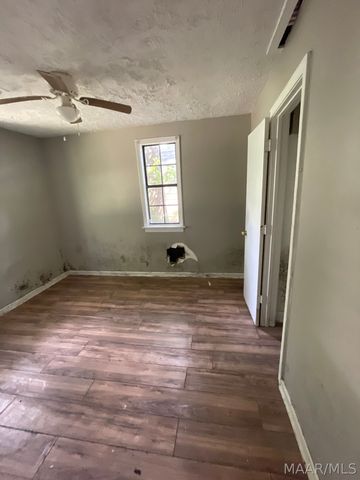 3324 W Tuskegee Circle, Montgomery, AL 36108
