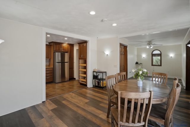 2901 CHAPEL LN, Rapid City, SD 57702