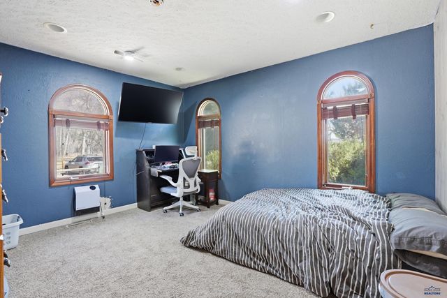 2901 CHAPEL LN, Rapid City, SD 57702