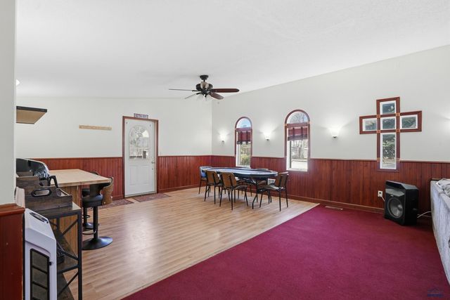 2901 CHAPEL LN, Rapid City, SD 57702