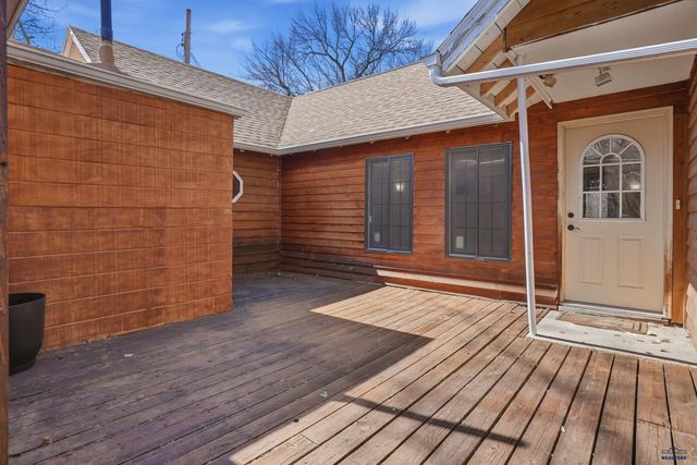 2901 CHAPEL LN, Rapid City, SD 57702