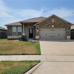 322 Pacific Dr, Portland, TX 78374