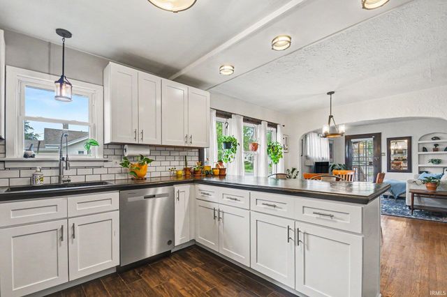 701 S 30Th Street, South Bend, IN 46615