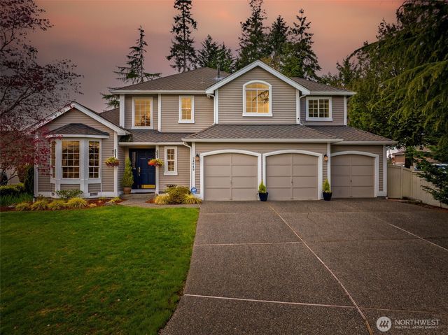 34649 10th Place SW, Federal Way, WA 98023