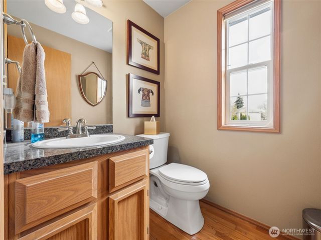 34649 10th Place SW, Federal Way, WA 98023