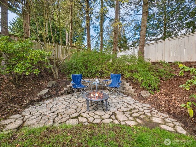34649 10th Place SW, Federal Way, WA 98023