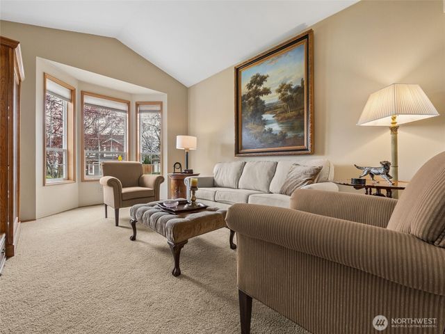 34649 10th Place SW, Federal Way, WA 98023