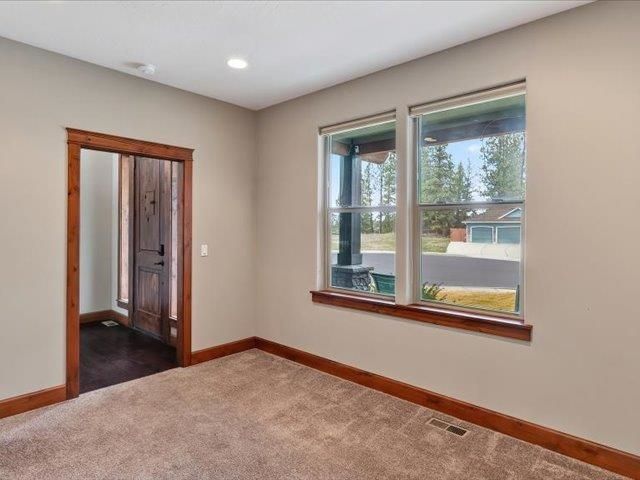 4715 W Tiffany Ave, Spokane, WA 99208