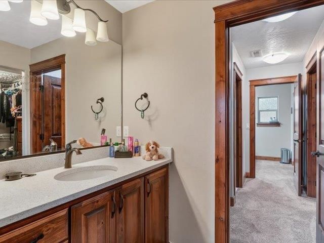 4715 W Tiffany Ave, Spokane, WA 99208