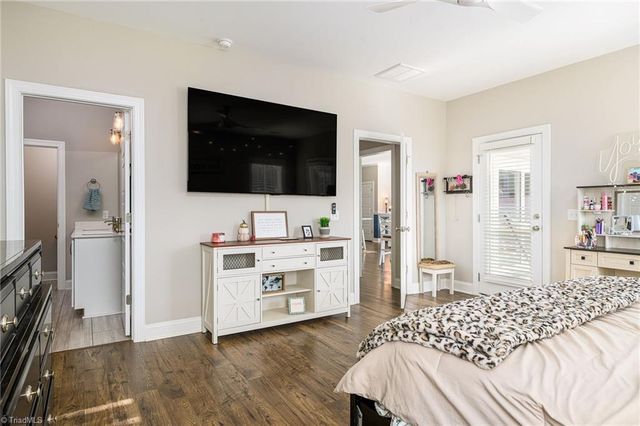 1727 Eastover Drive, Kernersville, NC 27284