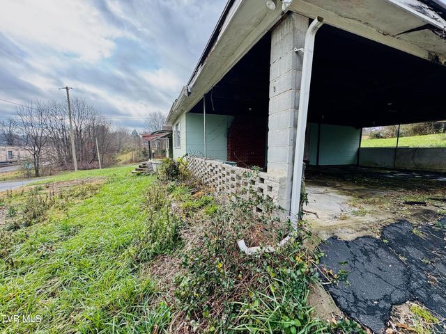 355 Honeysuckle Drive, Kingsport, TN 37663