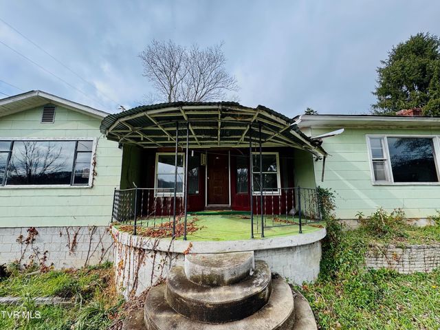 355 Honeysuckle Drive, Kingsport, TN 37663
