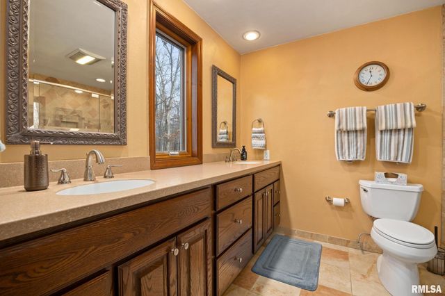 11913 W SWEETBRIAR Lane, Brimfield, IL 61517