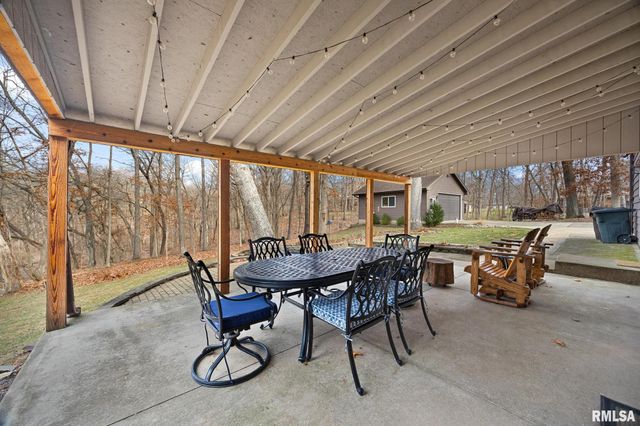 11913 W SWEETBRIAR Lane, Brimfield, IL 61517