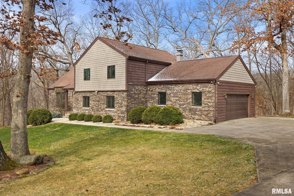 11913 W SWEETBRIAR Lane, Brimfield, IL 61517