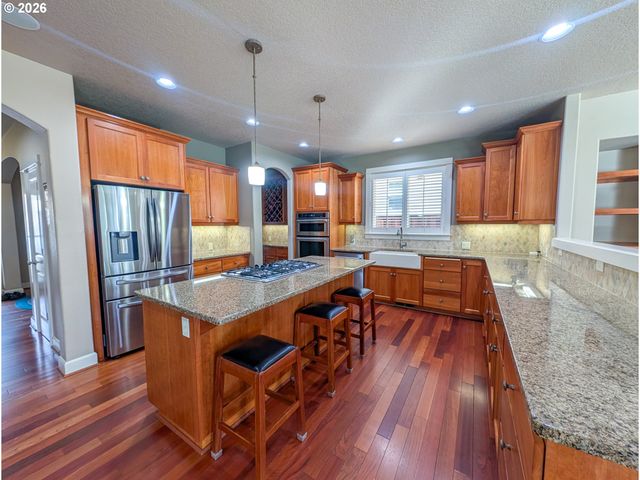 28571 Sw MORNINGSIDE Ave, Wilsonville, OR 97070