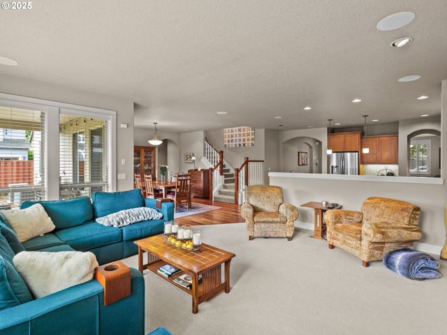 28571 Sw MORNINGSIDE Ave, Wilsonville, OR 97070