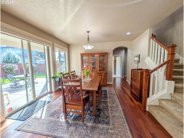 28571 Sw MORNINGSIDE Ave, Wilsonville, OR 97070