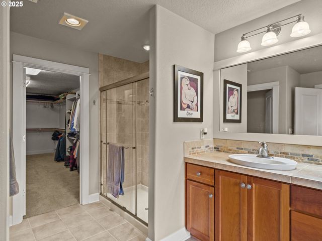 28571 Sw MORNINGSIDE Ave, Wilsonville, OR 97070