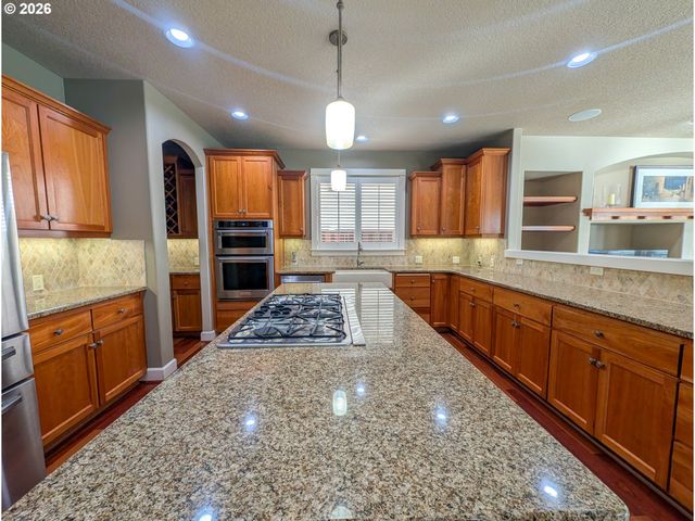 28571 Sw MORNINGSIDE Ave, Wilsonville, OR 97070