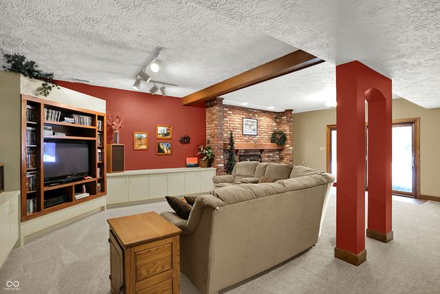 510 Mill Farm Road, Noblesville, IN 46062