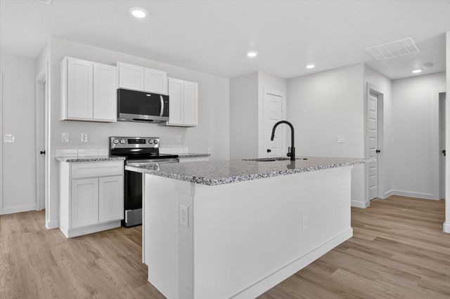 2302 Corpus Avenue, Wolfforth, TX 79382