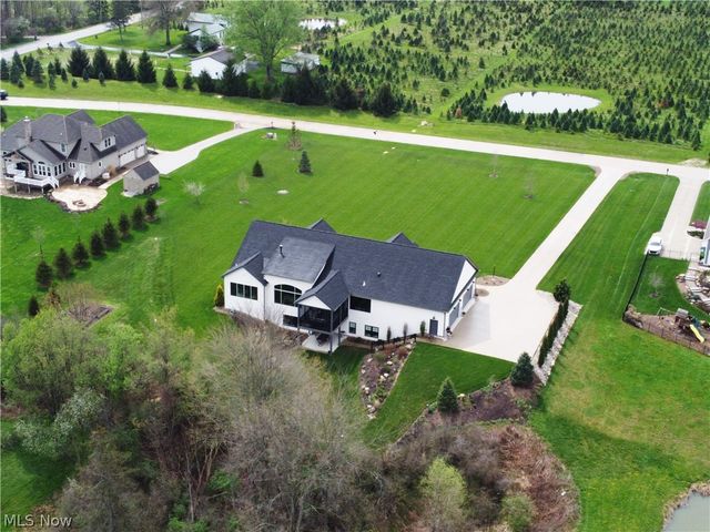 2989 Blakeslee Boulevard, Medina, OH 44256