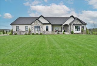 2989 Blakeslee Boulevard, Medina, OH 44256