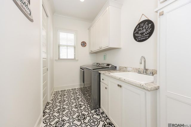 513 Glenthorne Dr, Gonzales, LA 70737