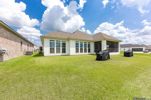 513 Glenthorne Dr, Gonzales, LA 70737