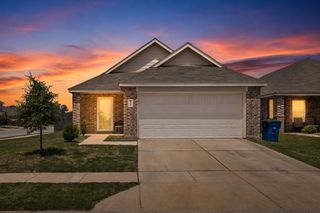 1600 Luke Street, Ennis, TX 75119