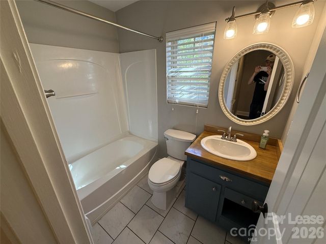 4921 Park Road E, Charlotte, NC 28209