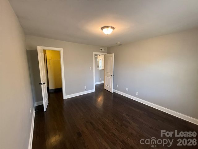 4921 Park Road E, Charlotte, NC 28209
