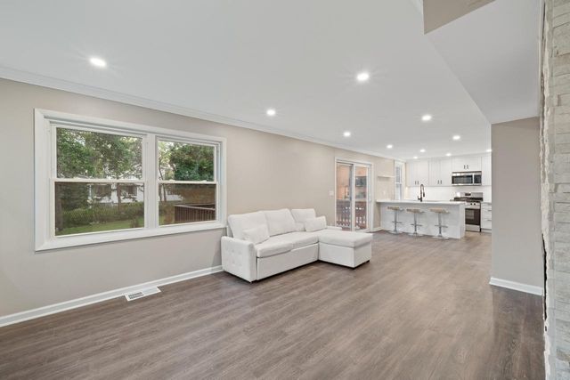 138 Vernon STREET, Williams Bay, WI 53191