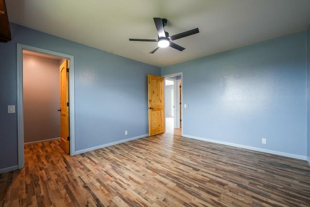 9657 SW Hopkins Switch Rd, Augusta, KS 67010