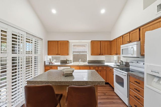 16229 S 33RD Street, Phoenix, AZ 85048