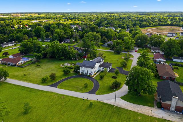 1029 Linden Drive, Lawrenceburg, KY 40342