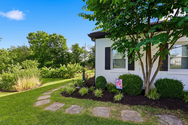 1029 Linden Drive, Lawrenceburg, KY 40342