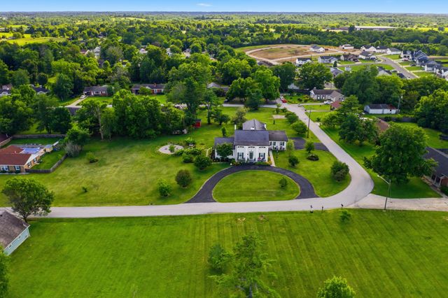 1029 Linden Drive, Lawrenceburg, KY 40342