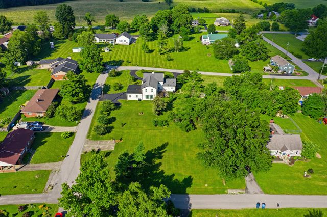 1029 Linden Drive, Lawrenceburg, KY 40342