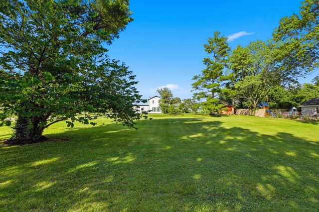 1029 Linden Drive, Lawrenceburg, KY 40342