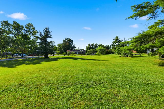 1029 Linden Drive, Lawrenceburg, KY 40342