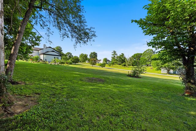 1029 Linden Drive, Lawrenceburg, KY 40342