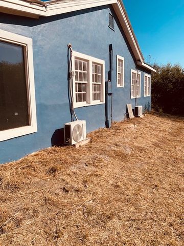 266 S Vista Dr, Sandia, TX 78383